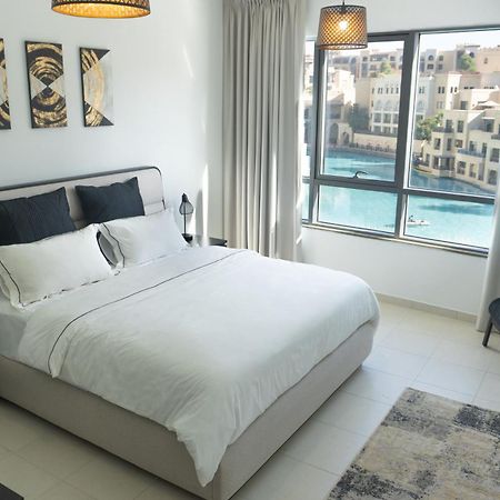 Apartamento Downtown Oasis, Burj Khalifa Views, Luxury Amenities Dubái Exterior foto