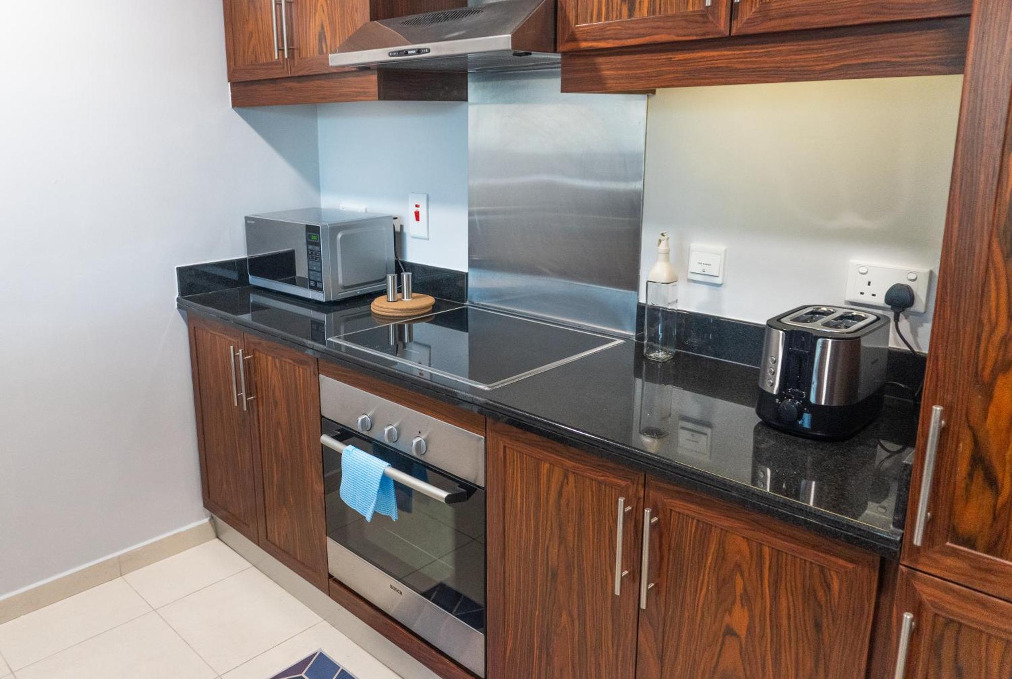 Apartamento Downtown Oasis, Burj Khalifa Views, Luxury Amenities Dubái Exterior foto